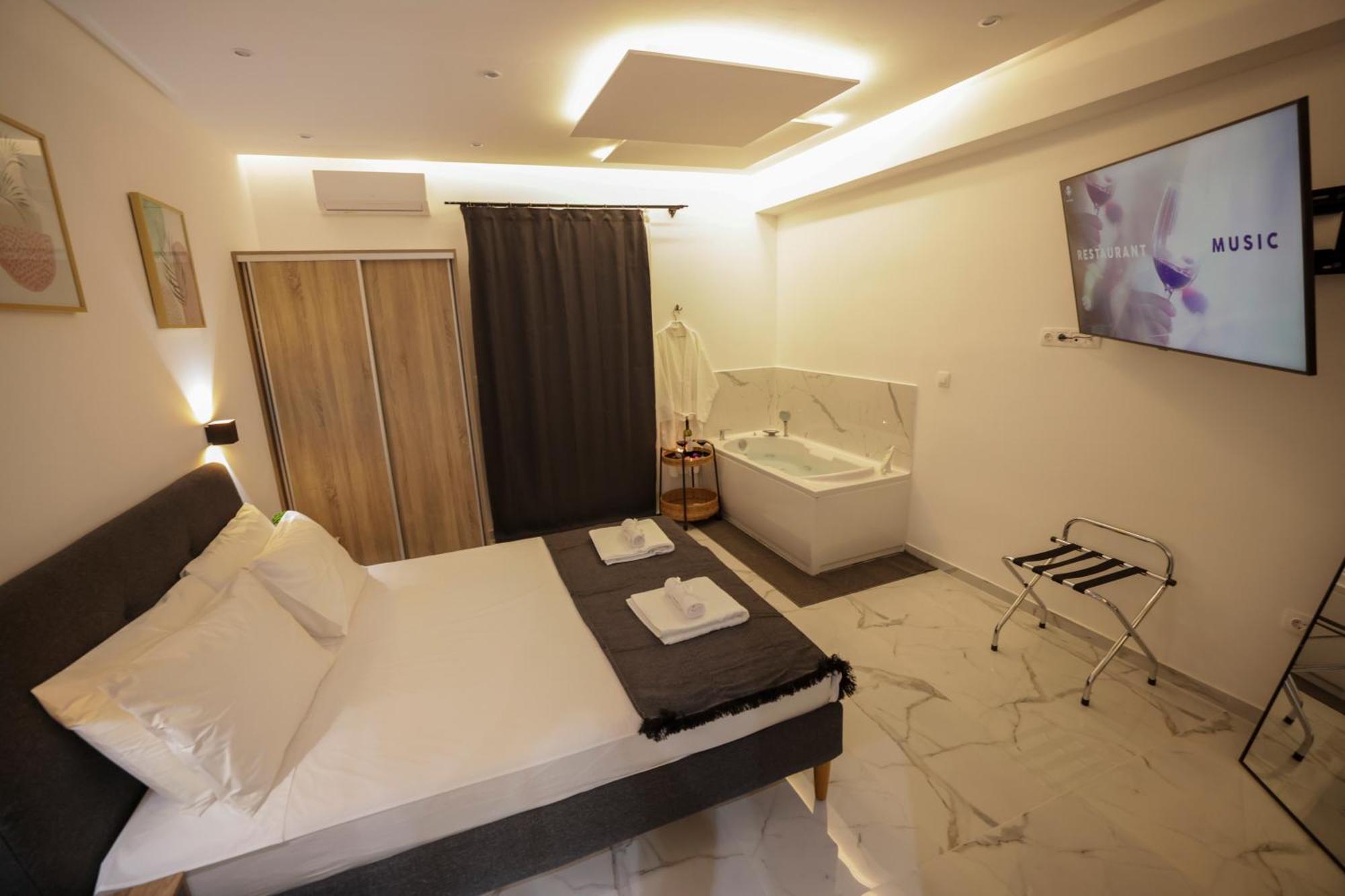 Apollo 2 Bd Jacuzzi Suite Athén Kültér fotó